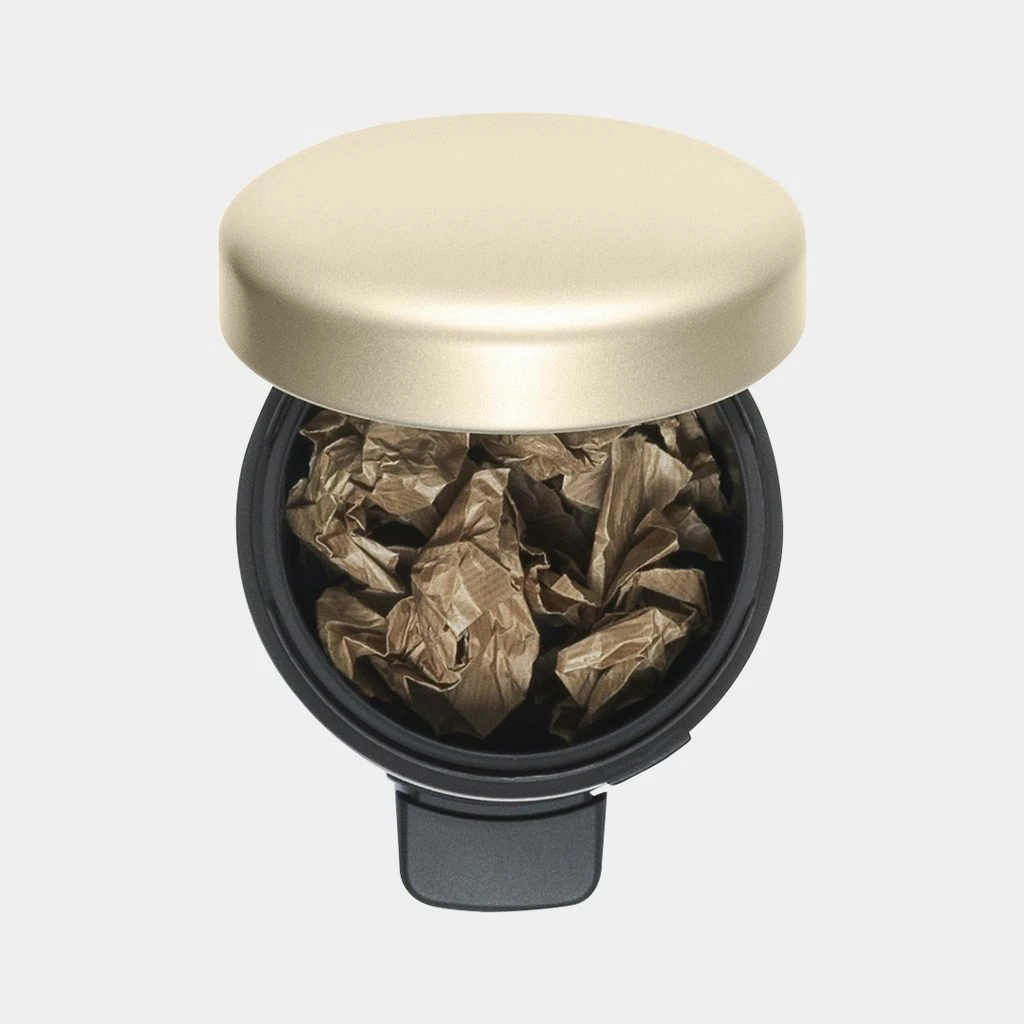 Brabantia Pedaalemmer Newlcon 3 Liter Champagne 3 Brabantia Pedaalemmer Newlcon 3 Liter Champagne - Afbeelding 3