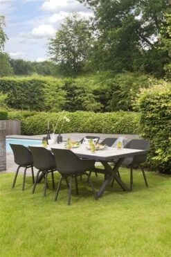 Sophie Element Dining Armstoel Xerix 21 Sophie Element Dining Armstoel Xerix -Tuinmeubelen & Barbecue Winkel 72622010 11680010 21680010 14044865 S 2