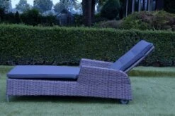 Manhattan Exclusief Ligbed Luxe Bruin -Tuinmeubelen & Barbecue Winkel 7c5eedd4e1697ecbd02e1d8434ea4d93