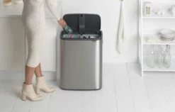 Brabantia Bo Touch Bin 2x30 Liter Matt Steel Fingerprint Proof -Tuinmeubelen & Barbecue Winkel Bo Touch Bin 2 x 30L Matt Steel Fingerprint Proof 8710755221422 Brabantia 300dpi 6878x4393px 6 NR 14408