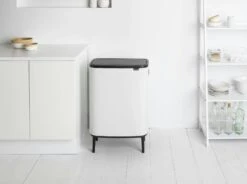 Brabantia Bo Touch Bin Hi 60 Liter White -Tuinmeubelen & Barbecue Winkel Bo Touch Bin Hi 60L White 8710755130205 Brabantia 300dpi 5348x3985px 6 NR 14821