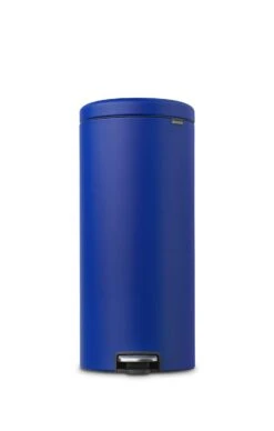 Brabantia Pedaalemmer Newlcon 30 Liter Mineral Powerful Blue -Tuinmeubelen & Barbecue Winkel NewIcon Pedal Bin 30L Mineral Powerful Blue 8710755207945 Brabantia 72dpi 3500x5500px 6 NR 26648