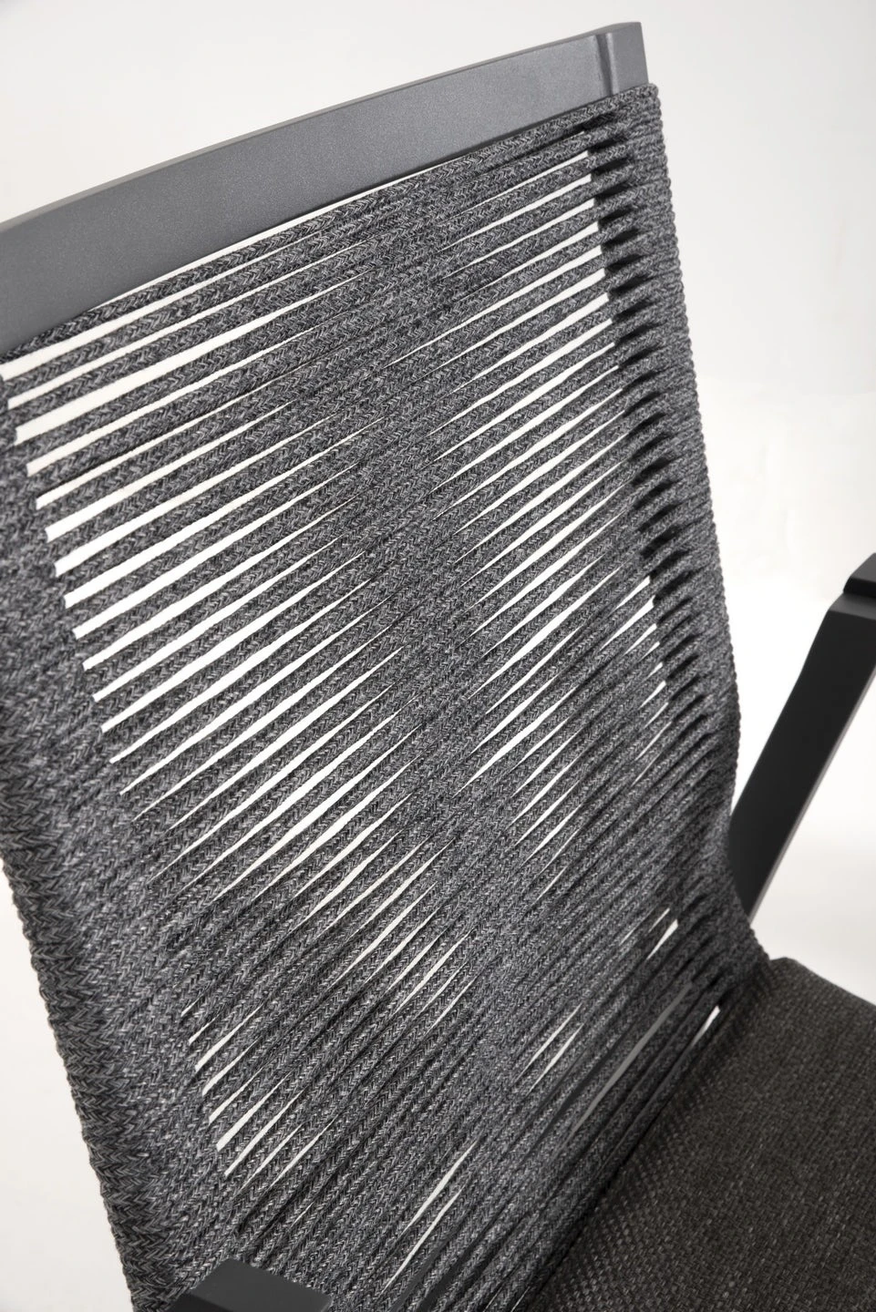 Taste Torino Rope Stapelbare Tuinstoel Mat Carbon 5 Taste Torino Rope Stapelbare Tuinstoel Mat Carbon - Afbeelding 5