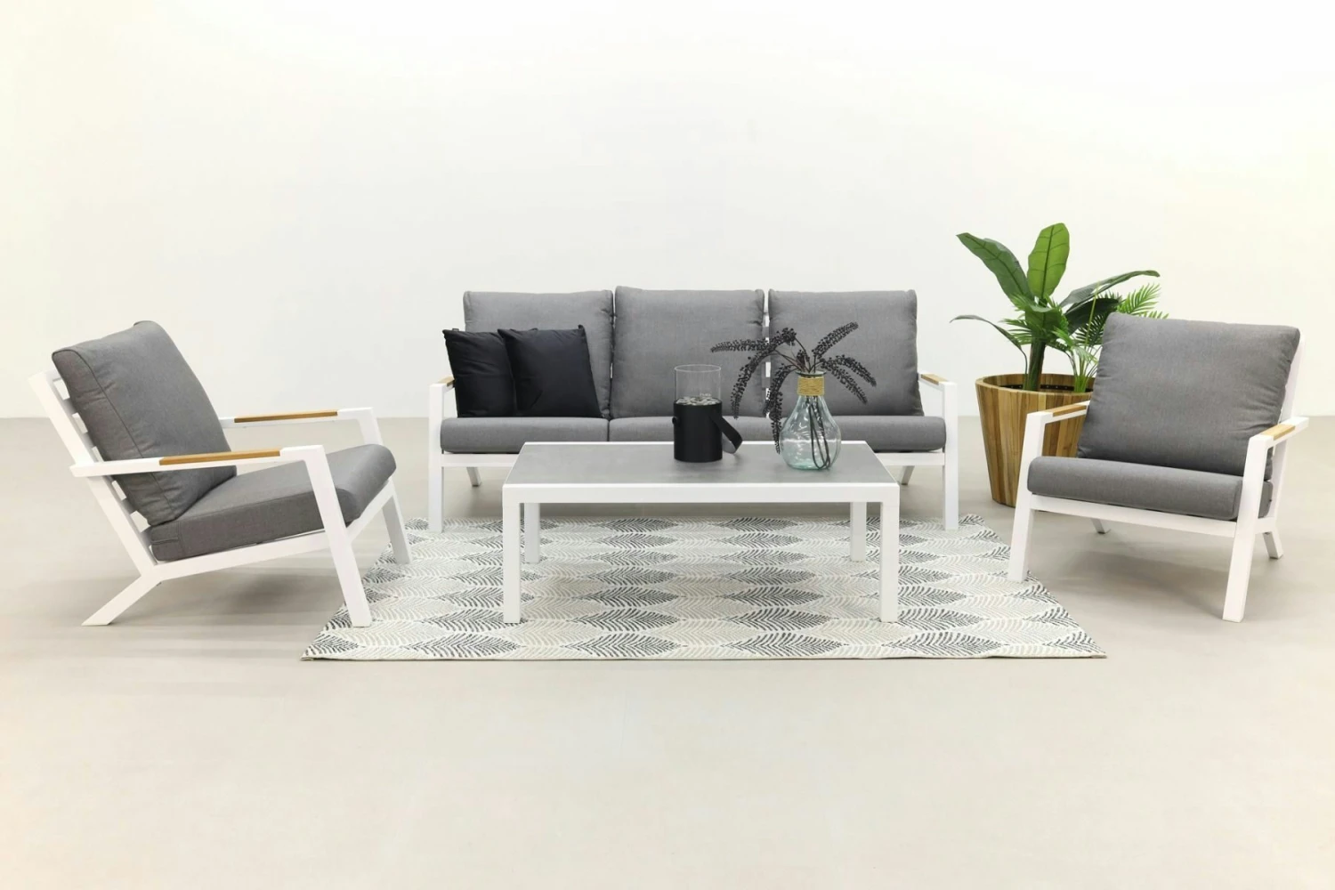 Qopps Ascon 3-zits Bank, 2 Loungestoelen Met Atlanta Koffietafel Wit 1 Qopps Ascon 3-zits Bank, 2 Loungestoelen Met Atlanta Koffietafel Wit